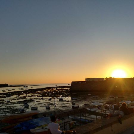 La Caleta De Cadiz Wifi Apartment Bagian luar foto